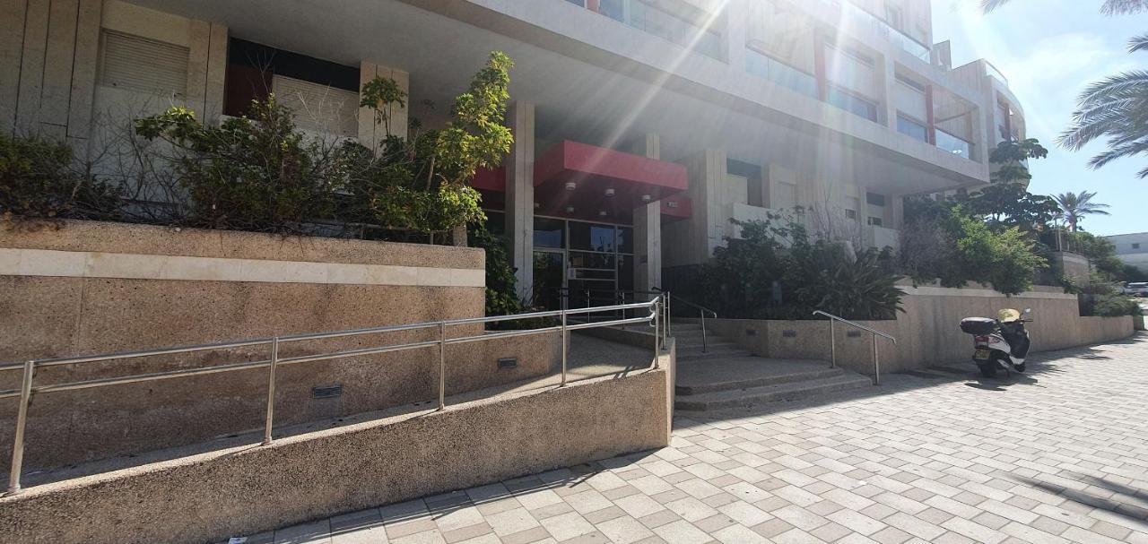 Bnbisrael Apartments - Ramat Yam Marine Herzelia Екстериор снимка